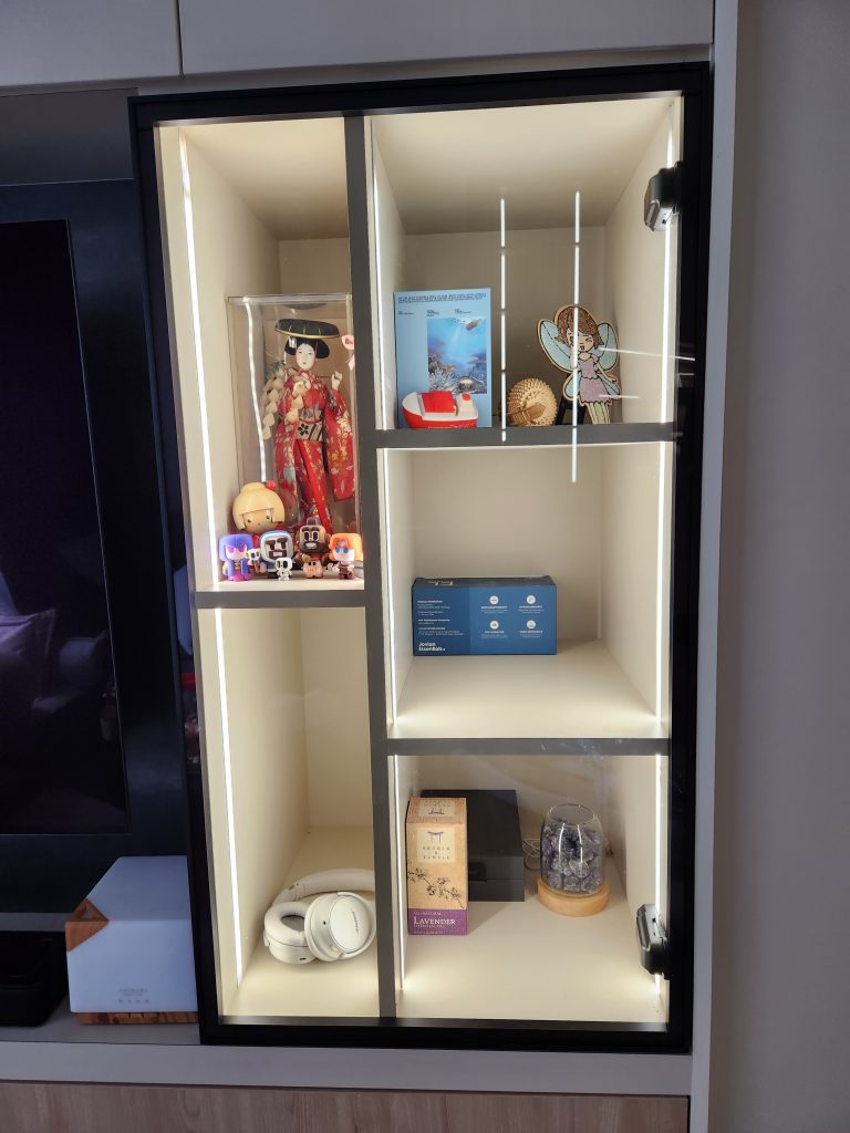 Custom Glass Display Premium Display