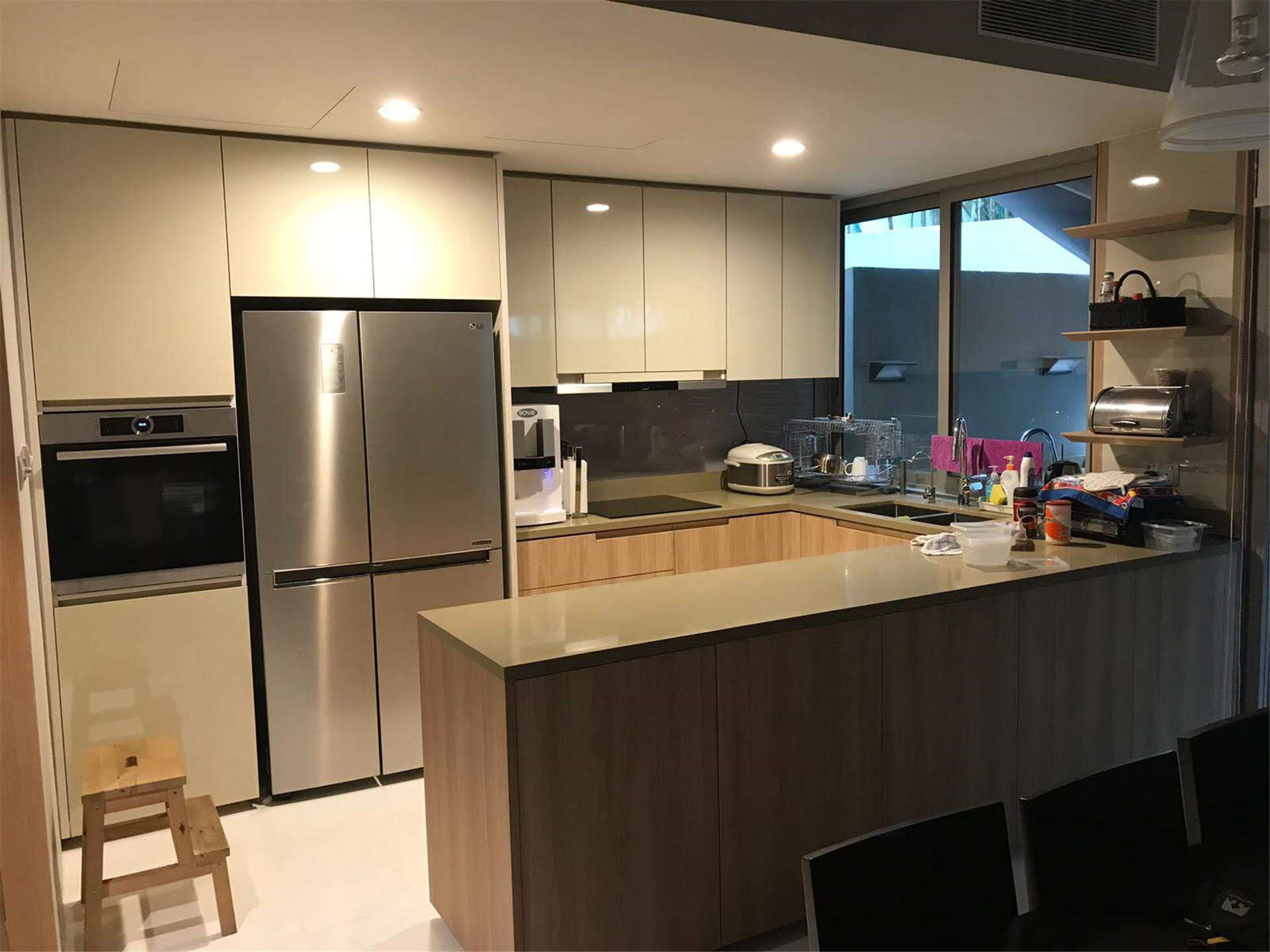 Custom Made Kitchen Cabinet in Singapore (1)