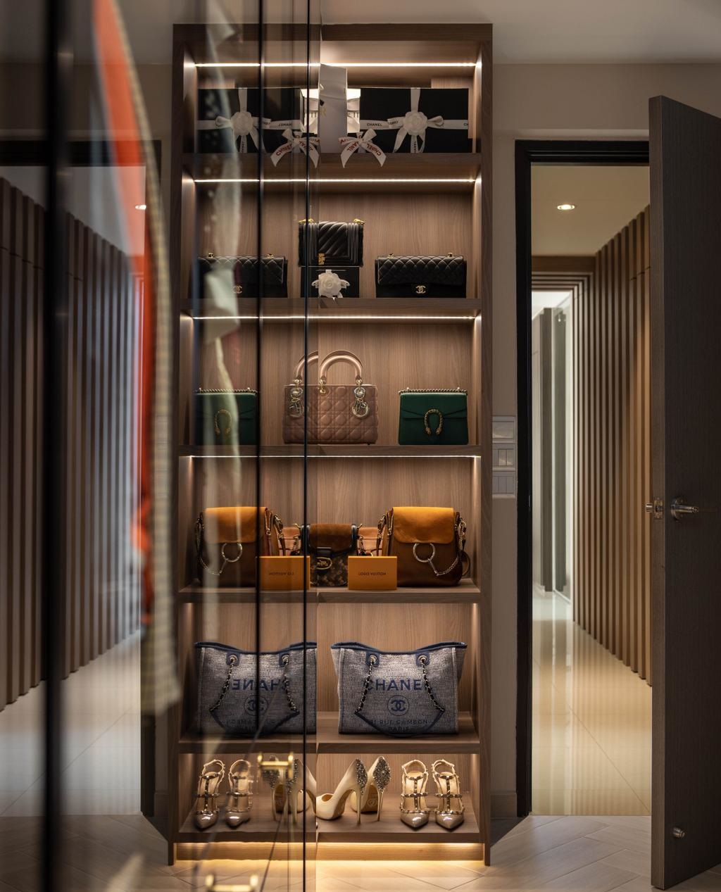 Custom Made Handbag Display