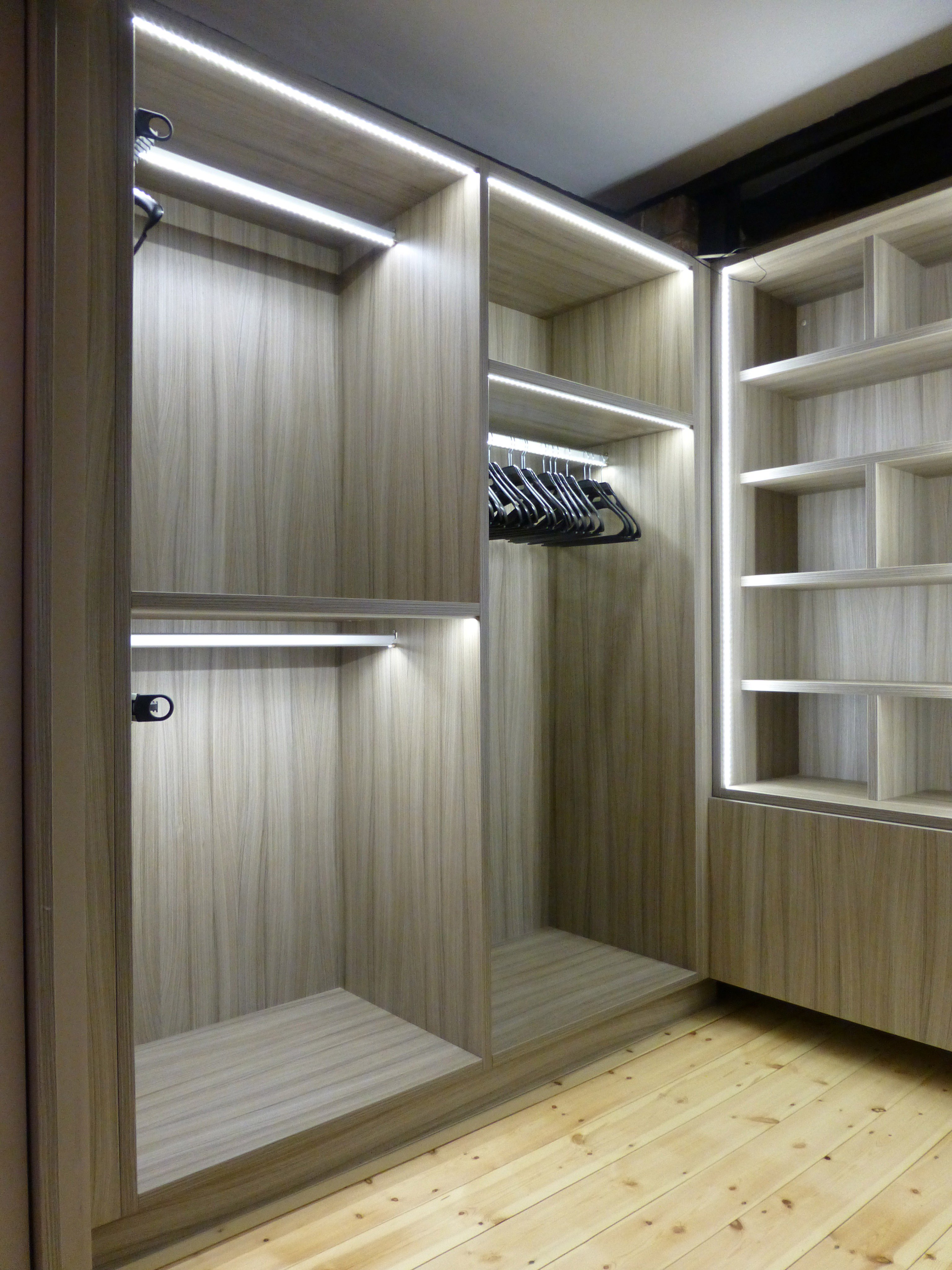 Wardrobes Dotless LED Design 4