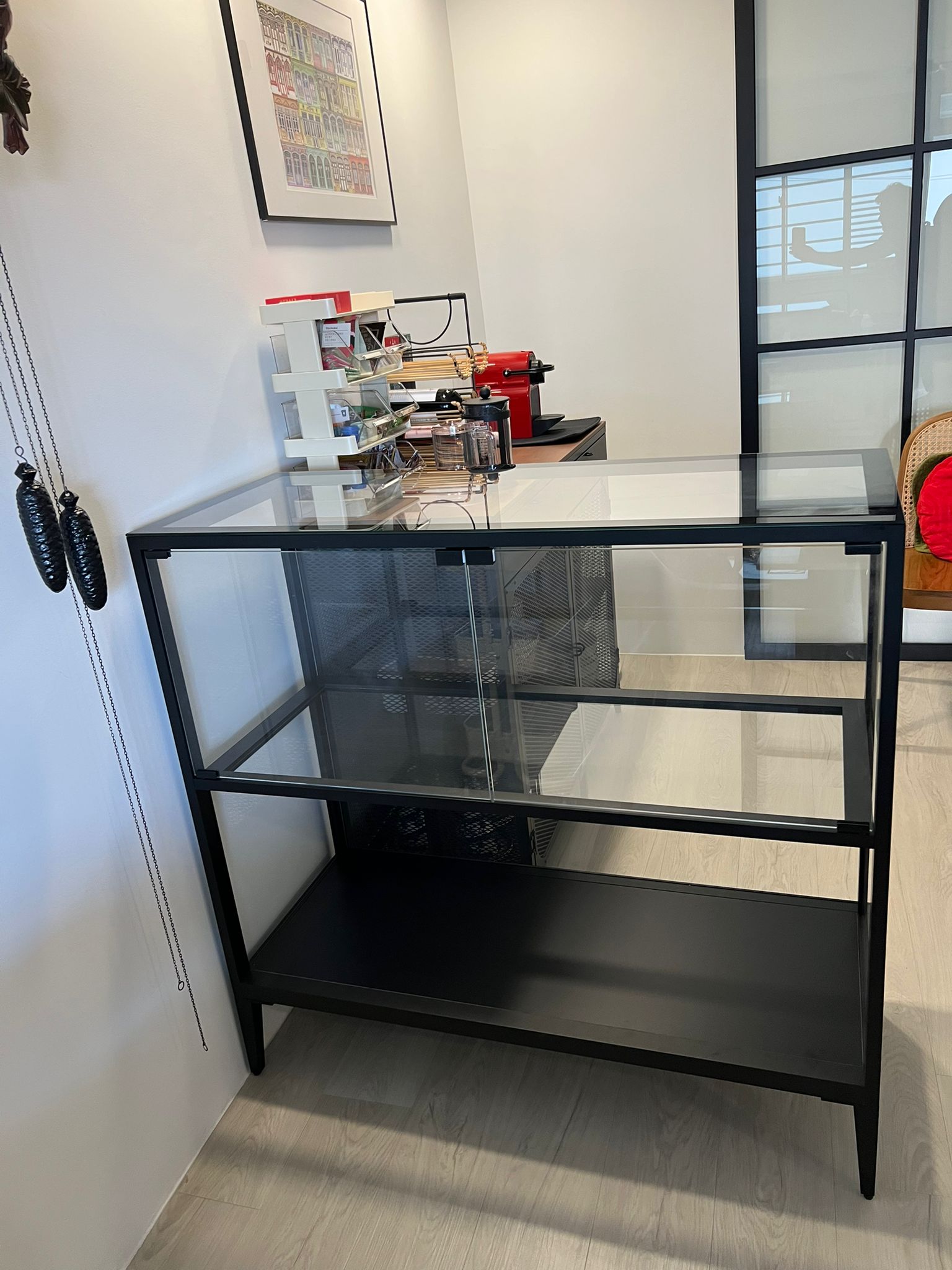 Customized glass display cabinet (232)